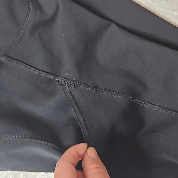 Nike Black Leggings. - Picture 3 of 11